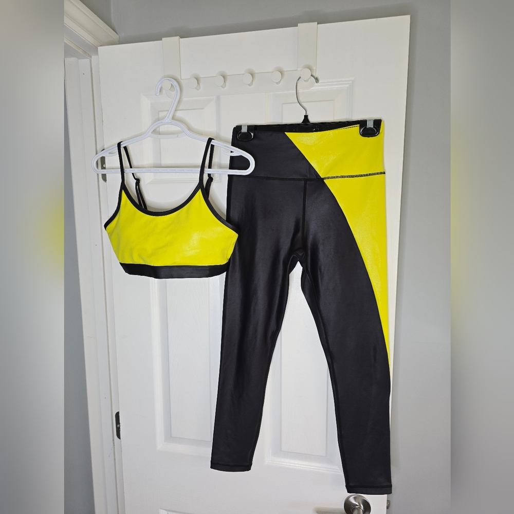 Zyia Active Capri & Halter Bra Set